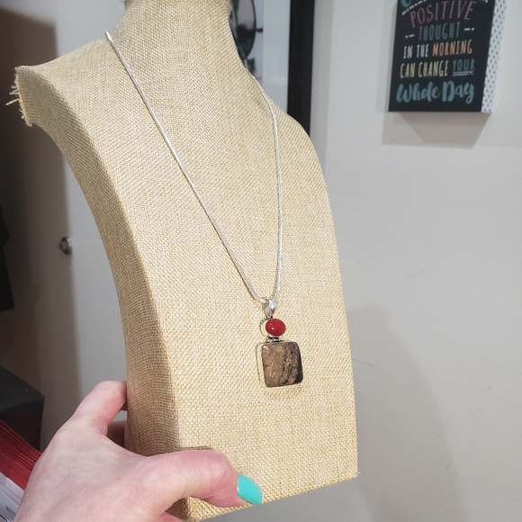 Eudialyte necklace, 925 silver eudialyte long pendant necklace - Picture 12 of 13